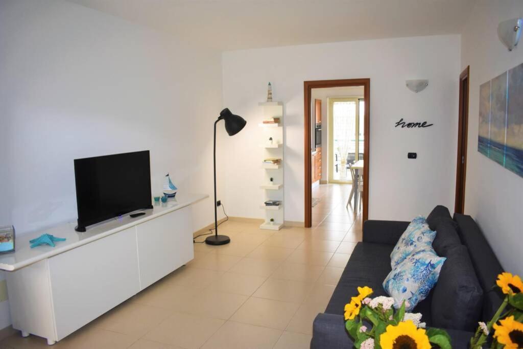 Donna Teresa Accomodation - Holiday House Monopoli Exterior foto