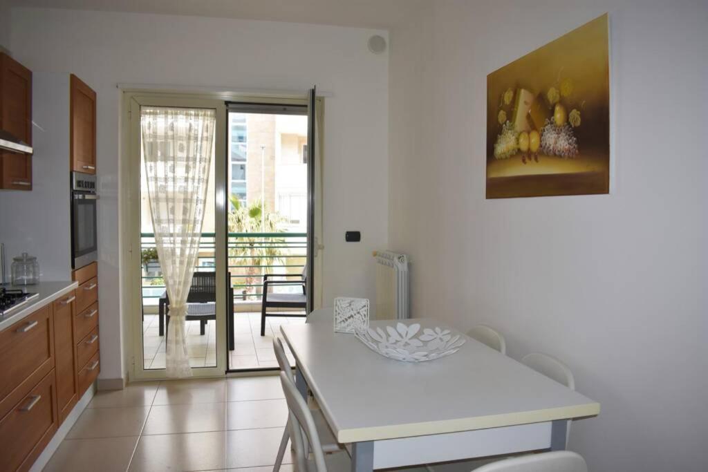 Donna Teresa Accomodation - Holiday House Monopoli Exterior foto